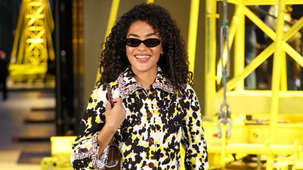 Olivia Dean Masters Textures in Chanel Tweed Jacket & Skirt Look