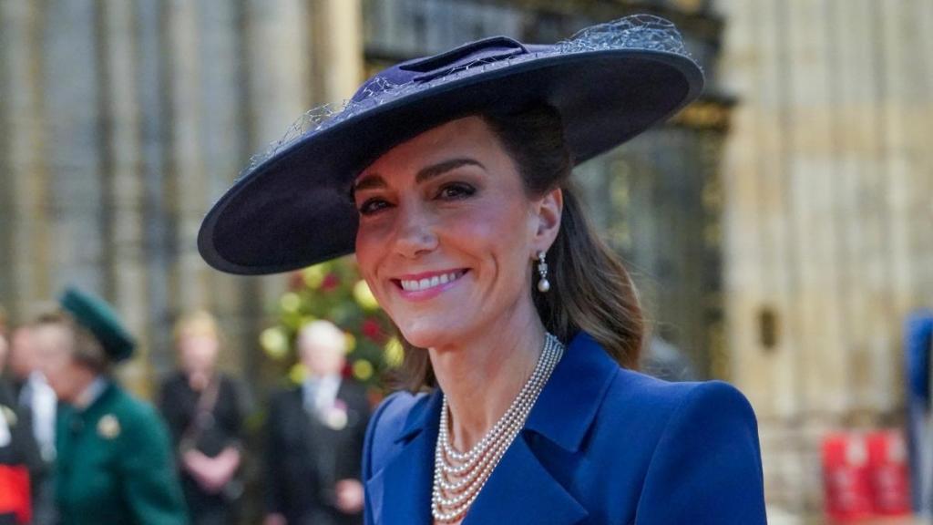Kate Middleton Brings Back Queen Elizabeth's Bahrain Pearl Earrings