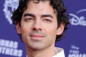 Joe Jonas Spotted Making Out With GF Tatiana Gabriela at Airport