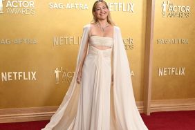 Kate Hudson’s Valentino Dress for Actors Awards Is All About the Cape
