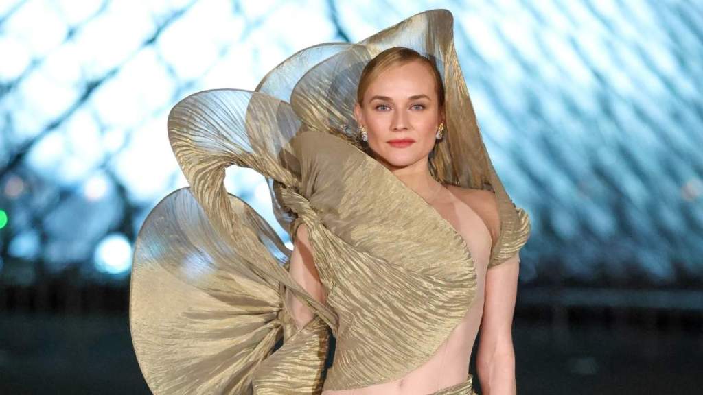 Diane Kruger's Sculptural Iris Ven Herpen Gown Is Artistic Perfection