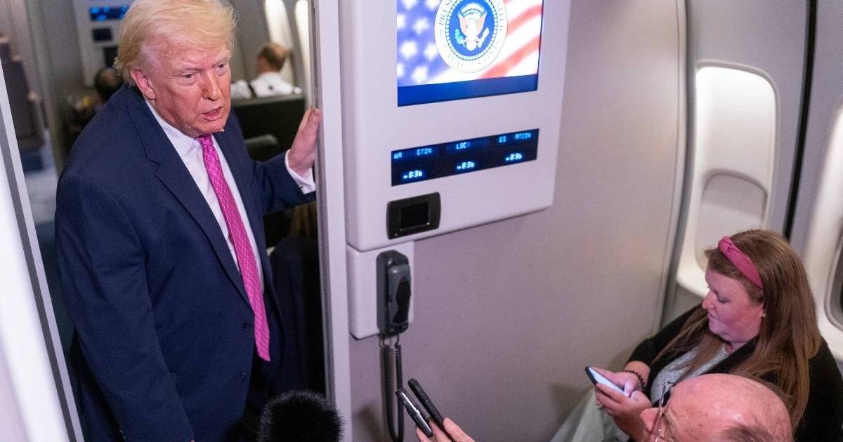 Donald Trump Reverses His Decision on Cuba, Allows Russian Tankers