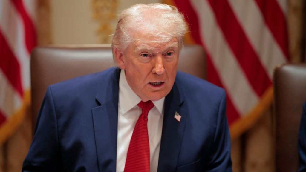 Donald Trump Makes a Joke About 25th Amendment