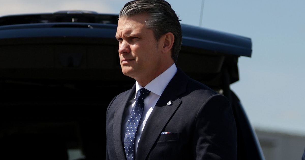 Where Does Pete Hegseth Live?’ Trending Amid Drone Spotting