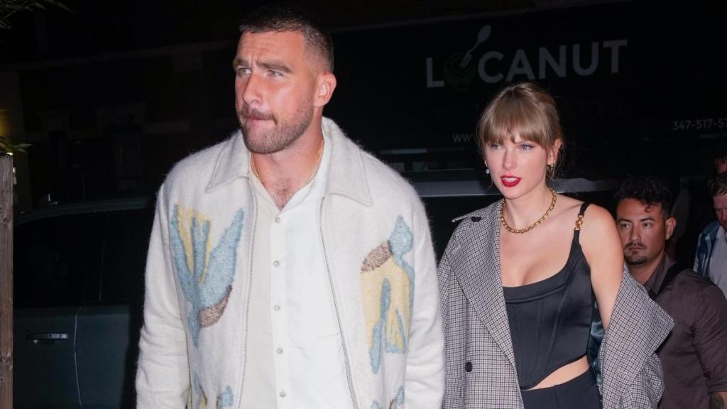 Taylor Swift & Fiancé's Cryptic Wedding Clue Dropped by Talk Show Host
