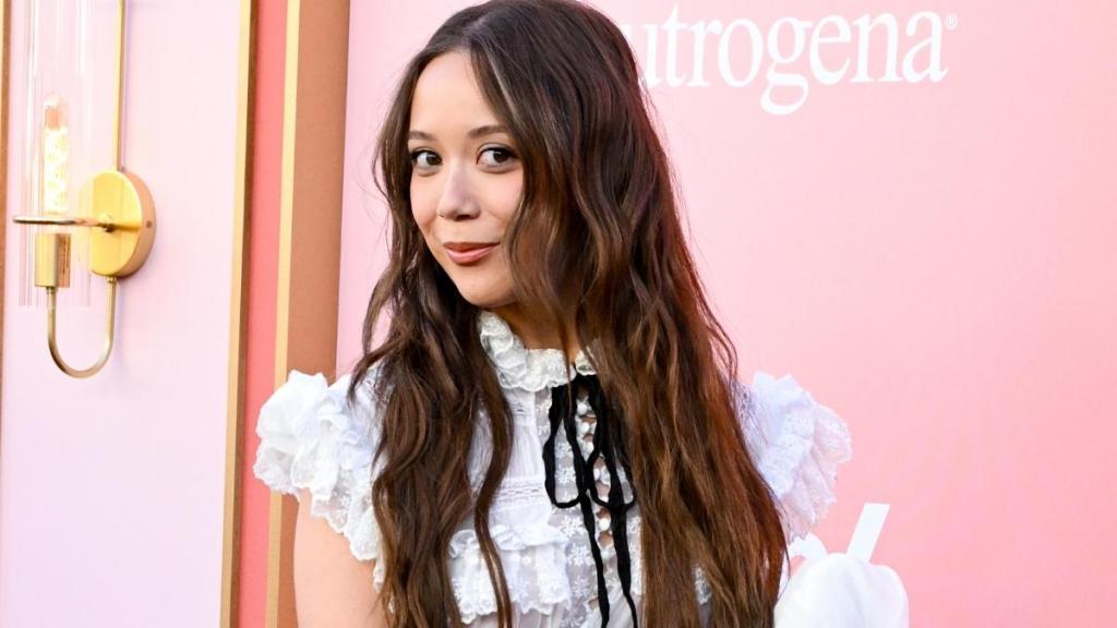 Laufey’s Backless Mini Dress Turns Up the Heat at Vogue Shoot