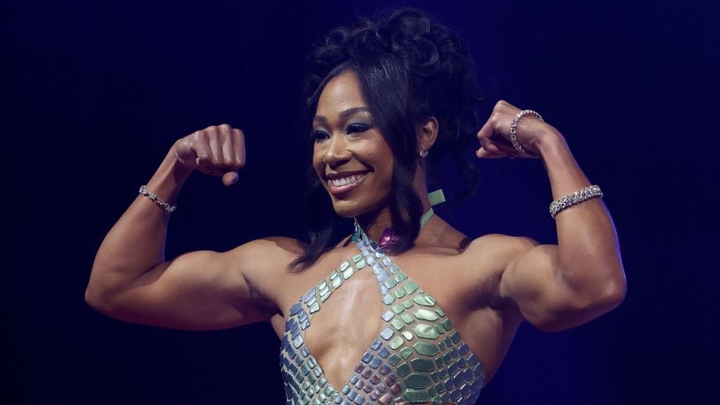 Alycia Baumgardner’s Bikini Dress Comes With Bold Keyhole Cut-Out Amid Boxing Win