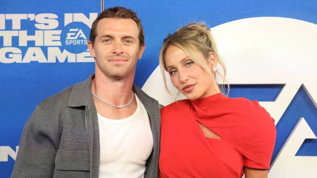 Braxton Berrios, Alix Earle