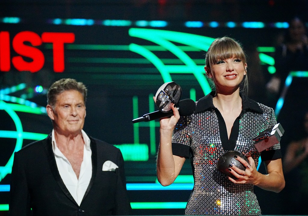 David Hasselhoff and Taylor Swift 