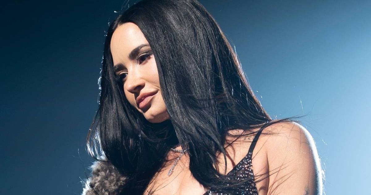 Demi Lovato Revisits Bodysuit Look With Jaw-Dropping Cutouts Amid Tour