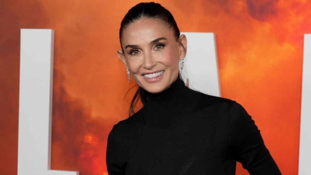 Demi Moore’s See-Through Carolina Herrera Top & Skirt Look Is Not for Everyone