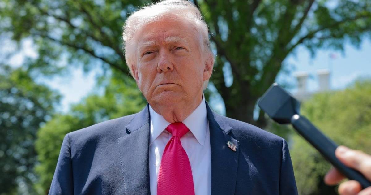 Donald Trump Reportedly Wants Director of National Intelligence to Resign