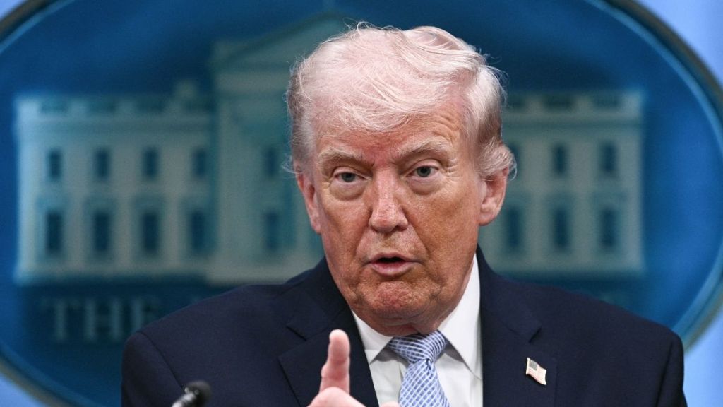 Donald Trump Faces Backlash From CNN Host After His 'Fraud' Post