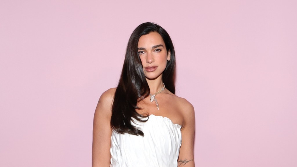 Dua Lipa short Nespresso