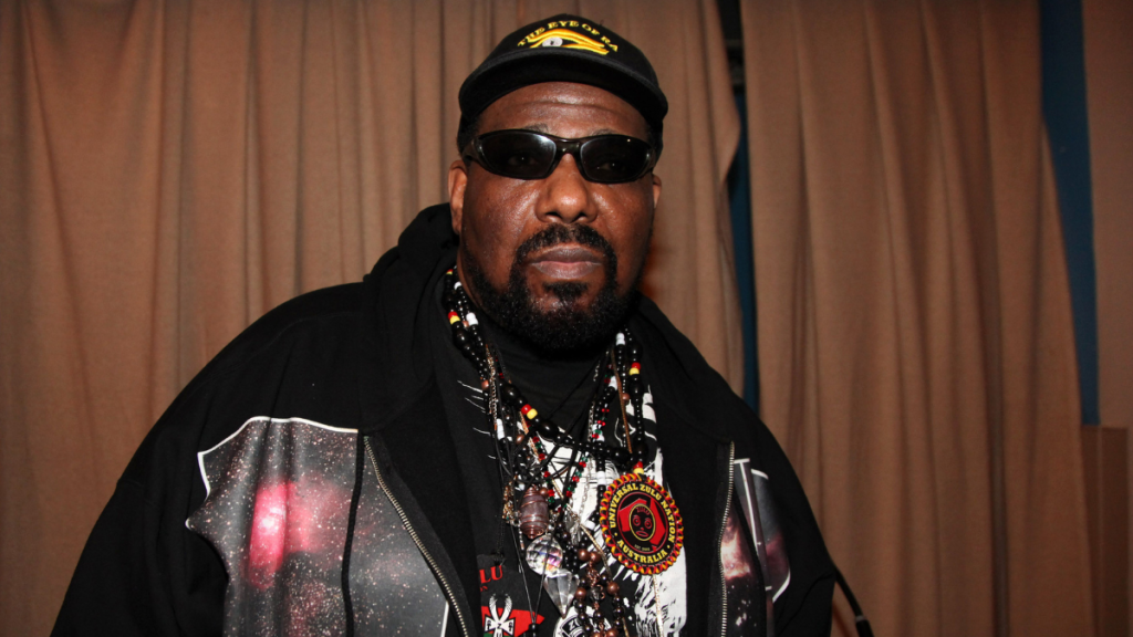 https://www.mandatory.com/news/1755917-hip-hop-pioneer-afrika-bambaataa-passes-away-at-67-report