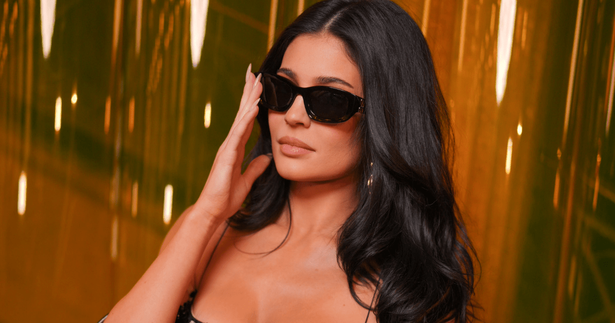 Kylie Jenner Flaunts Body Gems in Unbelievably Bold Pose for Khy Launch