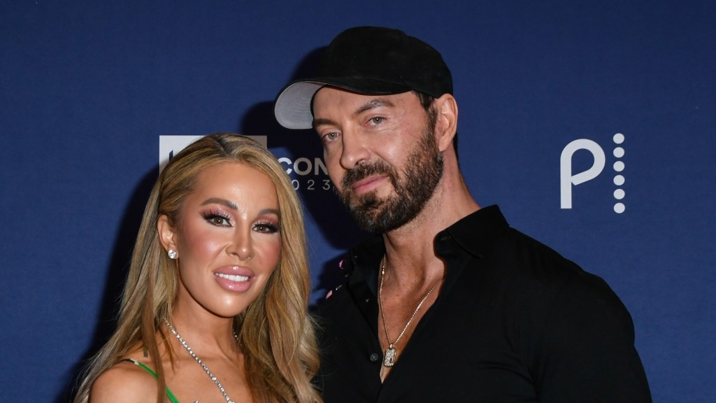 Lisa Hochstein with ex Jody Glidden