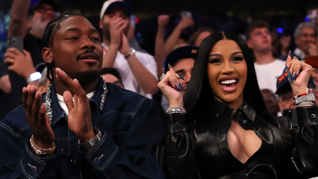 Cardi B Stefon Diggs back together