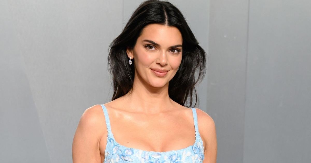 Kendall Jenner’s Micro Minidress for Therabody Is a Classic LBD