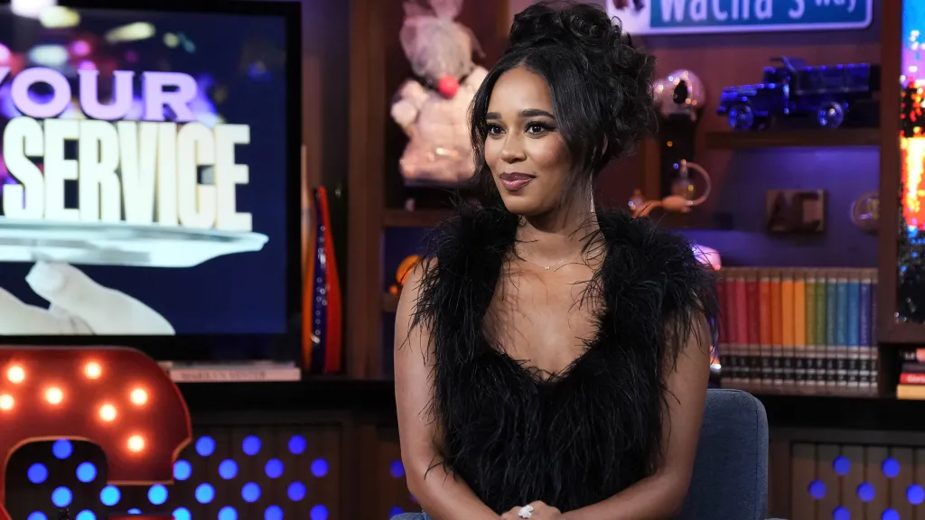 Watch What Happens Live With Andy Cohen - Season 23 Mia Calabrese