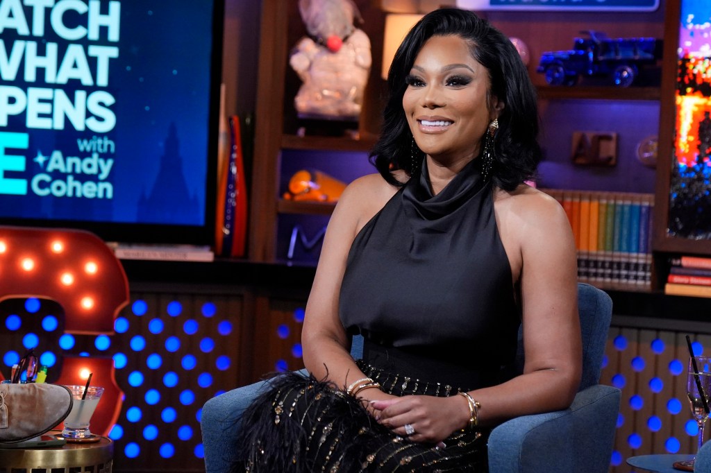 Watch What Happens Live With Andy Cohen - Season 23 RHOA's Angela Oakley