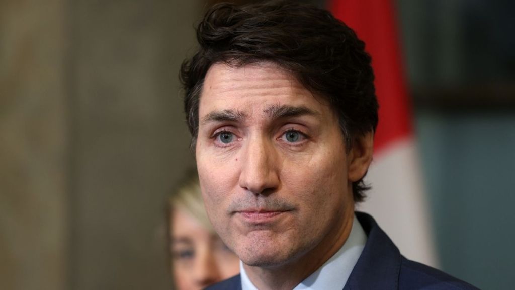 Justin Trudeau Called Out For Using Plastic Cup at Coachella