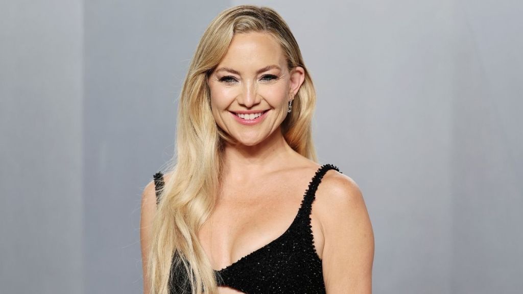 Kate Hudson's String-Held Dress Boasts Eye-Popping Neckline for Magazine