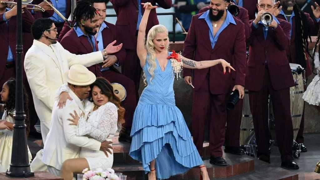 Lady Gaga Cancels Montreal Show After Health Scare