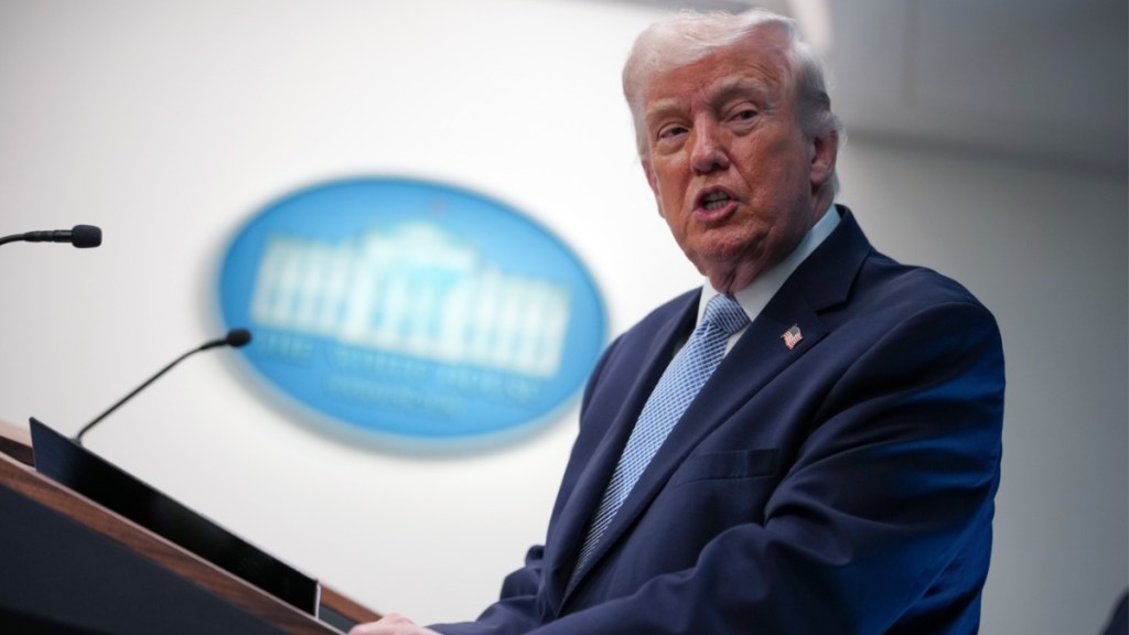 Donald Trump Threatens Journalists With Jail For This Reason