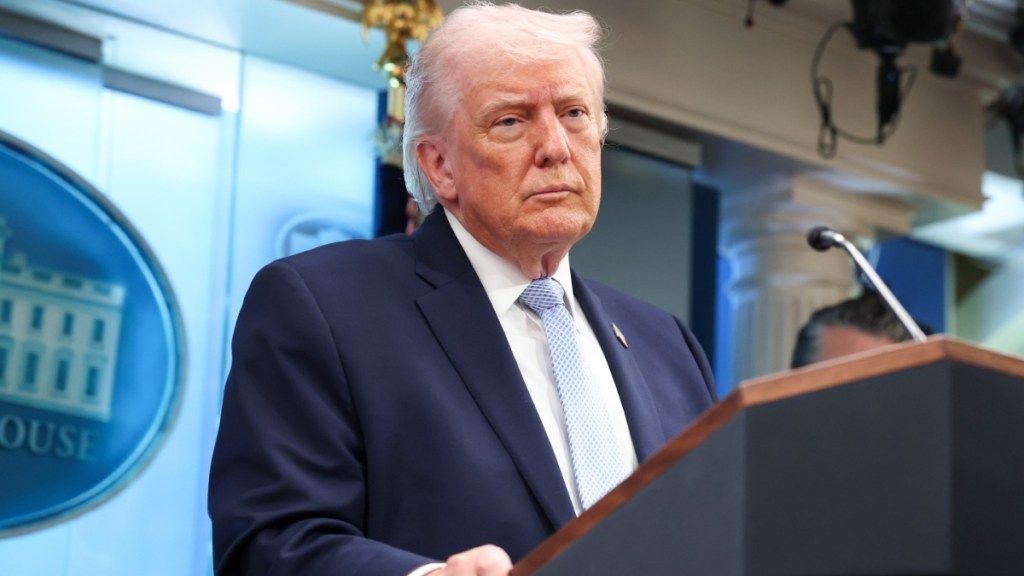 Donald Trump Threatens Action If Iran Fails to Comply With Ceasefire