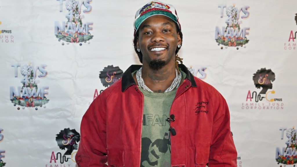 Rapper Offset Ditches Wheelchair for First Show Post-Shooting Incident