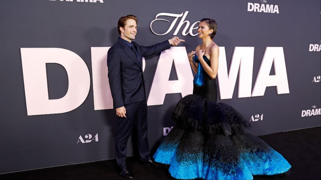 Robert Pattinson & Zendaya Crash The Drama Screening & Surprise Fans
