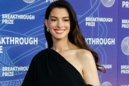 Anne Hathaway’s High Slit Ralph Lauren Dress Boldly Slips Off-The-Shoulder