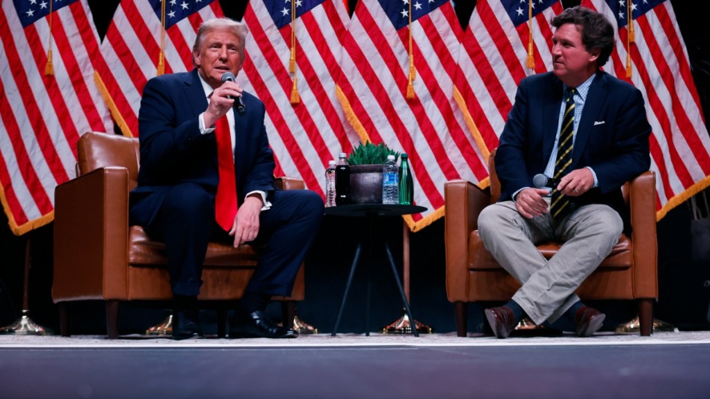 Tucker Carlson Apologizes For 'Misleading People' About Donald Trump