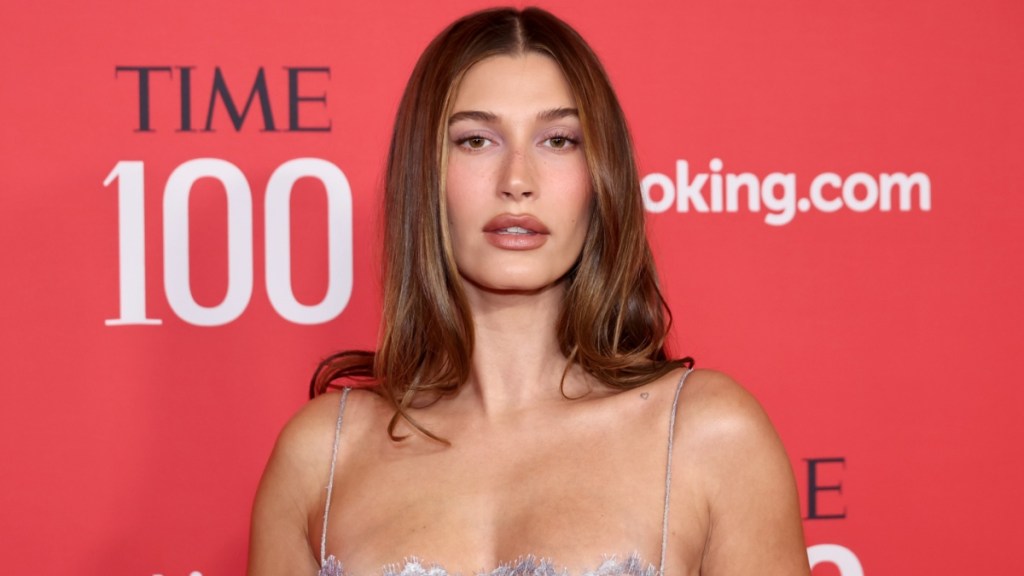 Hailey Bieber's Cryptic 'Apologies' Post Sparks Buzz