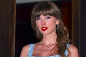 Taylor Swift Finds This Fan Behavior a 'Little Bit Weird'