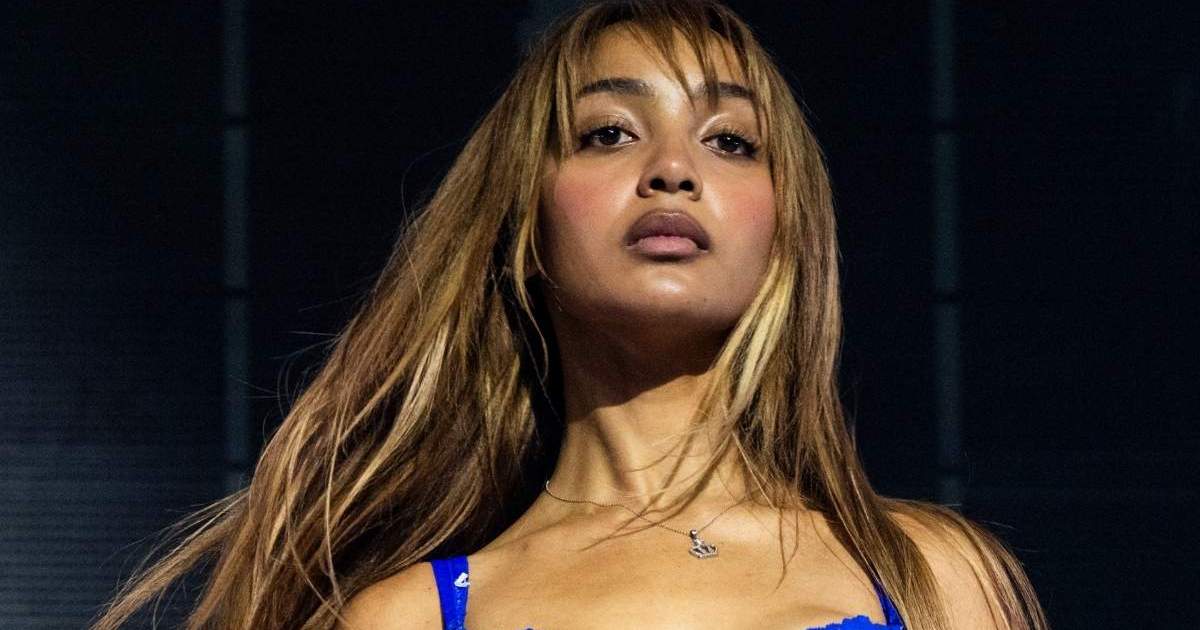 PinkPantheress Drops Jaws in Sheer Tights Paired With Tiny&hellip;