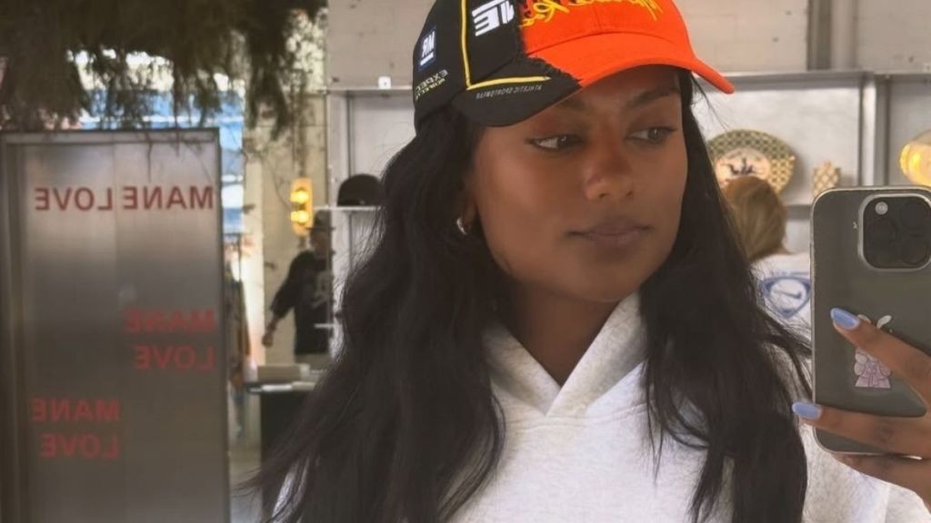 Simone Ashley’s Bold Bikini Pose for Burberry Will Make You Look Twice