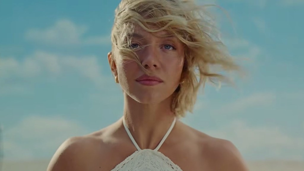 Sydney Sweeney Styles Mini Shorts With Fitted Top for American Eagle