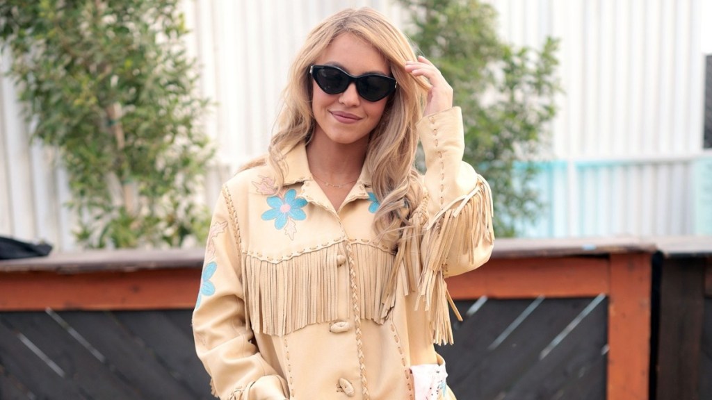 Sydney Sweeney’s Mini Dress Moment Is Hard to Ignore at Stagecoach