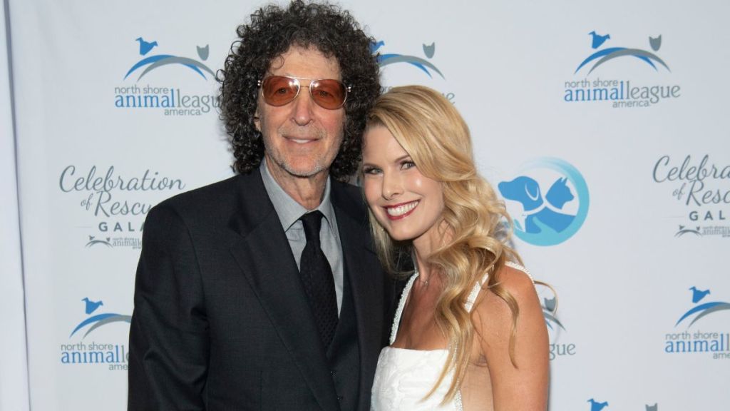 Howard Stern Sued By Ex-Employee Over 'Hostile Work Environment' — Report