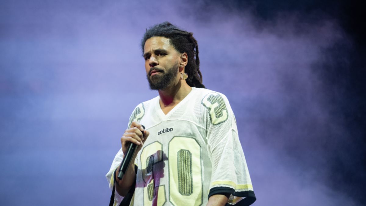 Rapper J. Cole Ends Pro Basketball Career in China After One Game ...