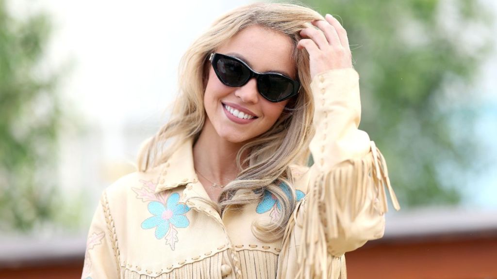 Sydney Sweeney Pairs Pucci Micro Miniskirt With Halter Top for 'Euphoria'