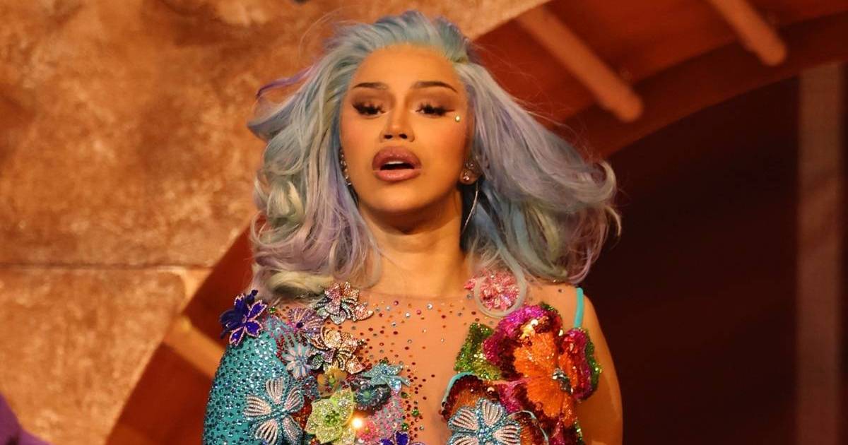 Cardi B's Atelier Biser Bodysuit Look Is Dramatic in More Ways Than One