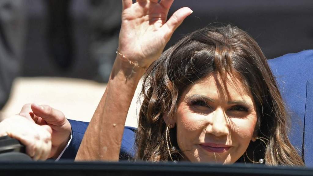 SNL Mocks Kristi Noem's Husband's Reported Cross-Dressing Scandal