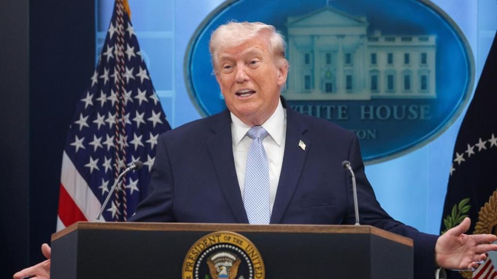 Donald Trump Was 'Not Thrilled' About Ivanka Marrying Jared Kushner, Says Former GOP