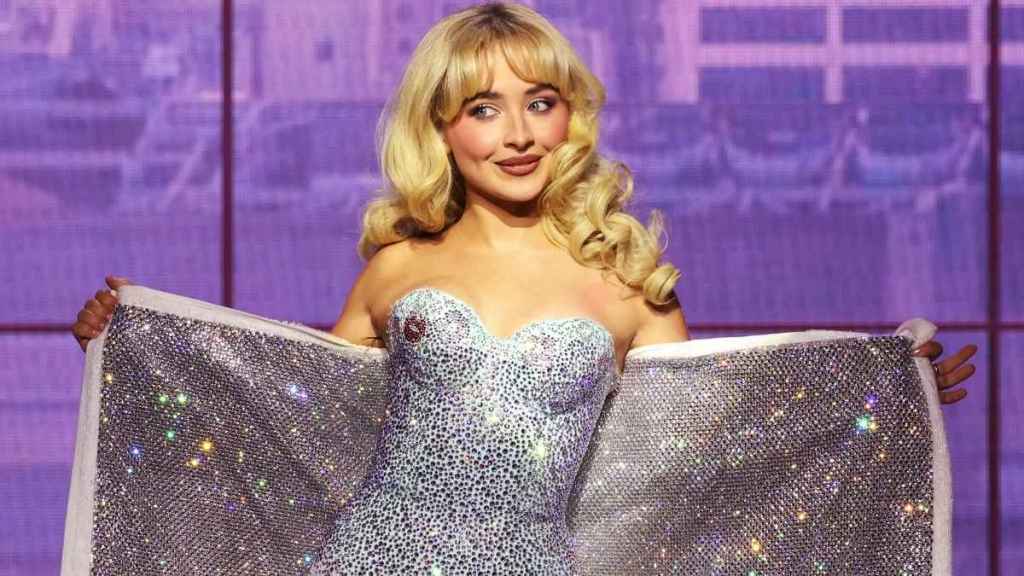 Sabrina Carpenter's Micro Minidress Is Fully See-Through Following Coachella