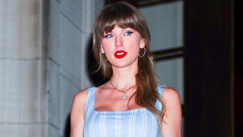 Taylor Swift Files to Trademark Voice & Image Amid AI Concerns — Report