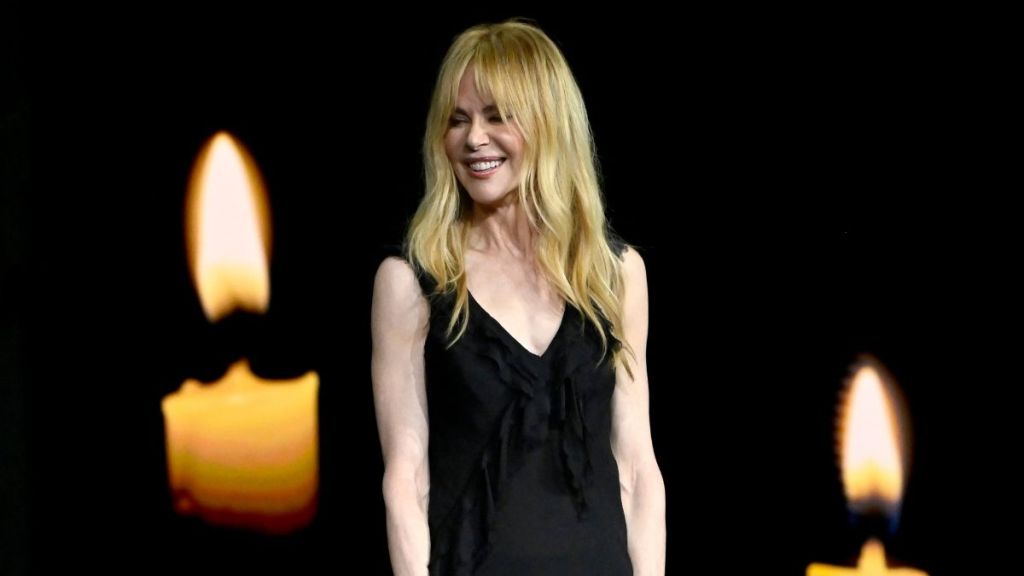 Nicole Kidman's Carolina Herrera Micro Minidress Is Fully See-Through