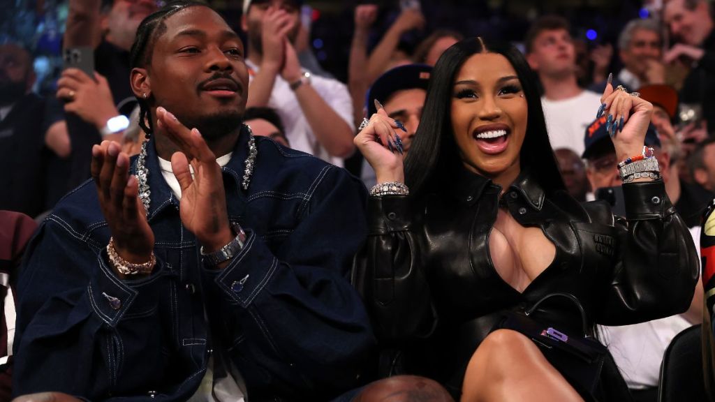 Cardi B & Stefon Diggs Fuel Reconciliation Rumors With Backstage Photo